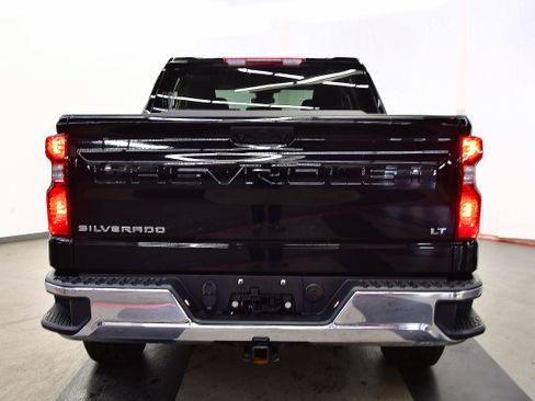 Used 2023 RAM 1500 Classic SLT w/ Trailer & Traction Group image 6