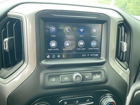 Certified 2020 Chevrolet Silverado 1500 Custom w/ Custom Value Package AWD/4WD image 13