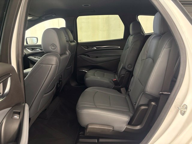 Used 2023 Buick Enclave Essence FWD image 27
