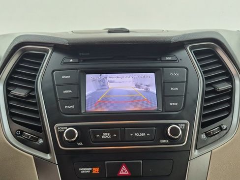 Used 2018 Hyundai Santa Fe Sport FWD image 14