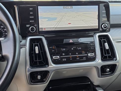 Used 2022 Kia Sorento SX AWD/4WD image 9