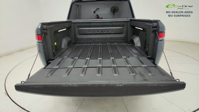 Used 2026 Rivian R1T Premium Tri AWD/4WD image 28