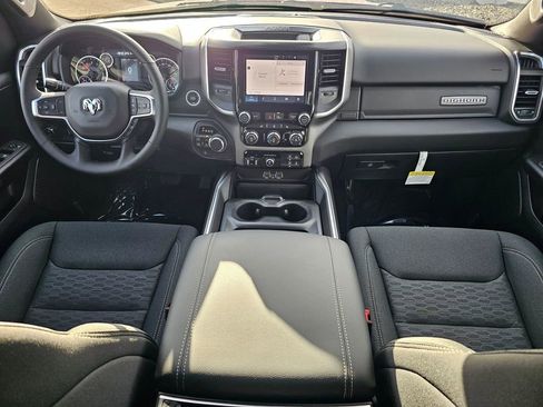 New 2026 RAM 1500 Big Horn AWD/4WD image 10