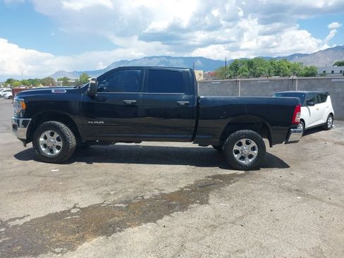 Used 2024 RAM 2500 Big Horn AWD/4WD image 3