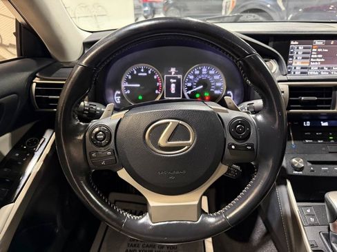 Used 2016 Lexus IS 200t w/ Navigation System Package RWD image 21