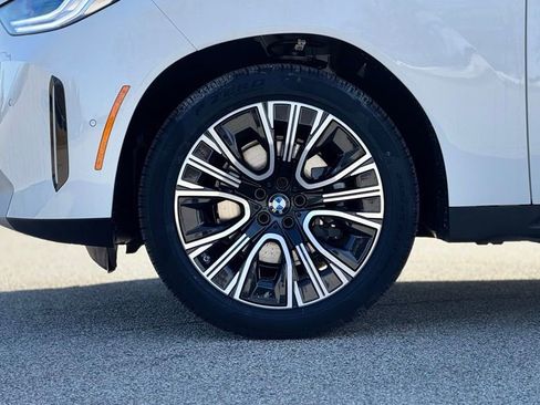 New 2026 BMW X3 xDrive30 w/ Convenience Package image 2