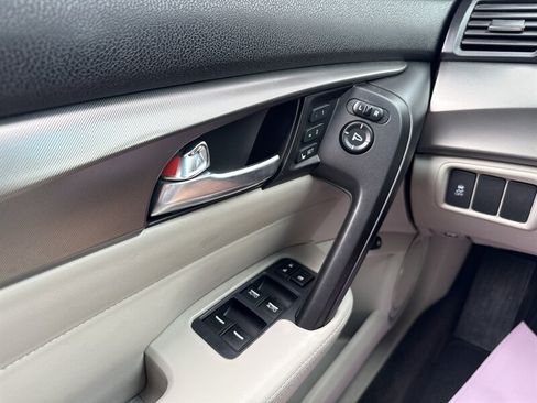 Used 2014 Acura TL w/ Technology Package FWD image 37
