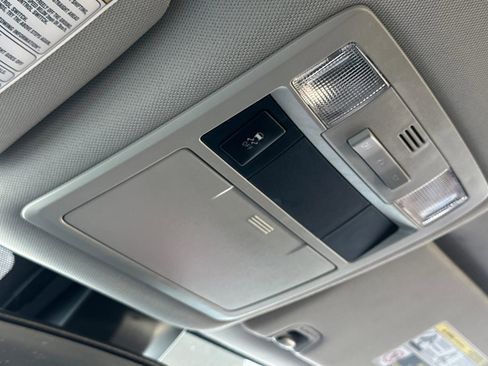 Used 2019 Toyota Tacoma SR5 image 23