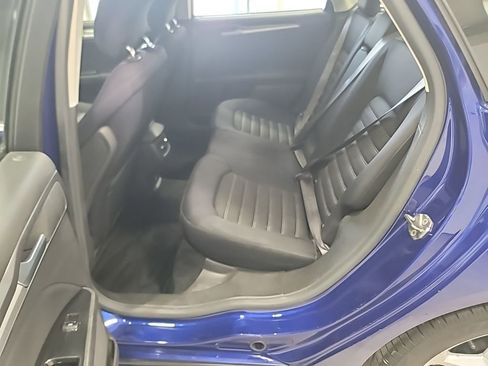 Used 2013 Ford Fusion SE image 16