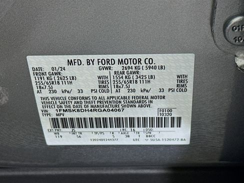 Used 2024 Ford Explorer XLT w/ Equipment Group 202A image 12