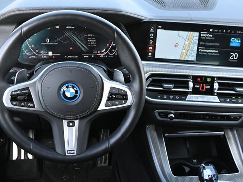 Certified 2023 BMW X5 xDrive45e w/ Executive Package image 14