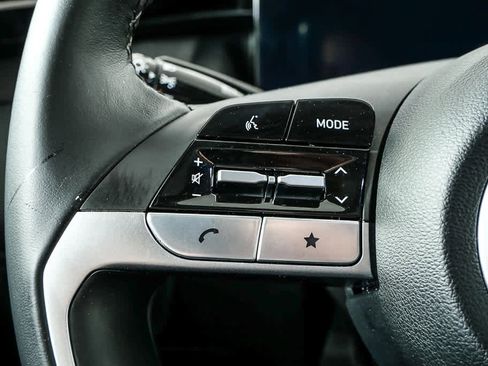 Used 2023 Hyundai Tucson SEL w/ Convenience Package image 10