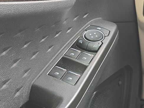 Used 2020 Ford Escape Titanium w/ Titanium Premium Package 2.0 image 13