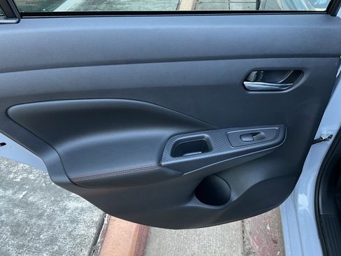 New 2025 Nissan Versa SR w/ Trunk Package image 16