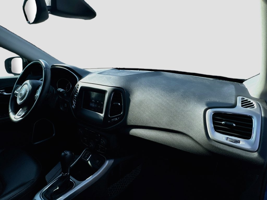 Used 2020 Jeep Compass Latitude w/ Popular Equipment Group FWD image 34