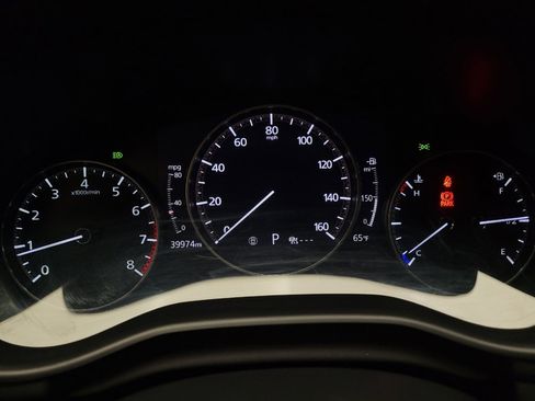 Used 2021 MAZDA MAZDA3 s image 23