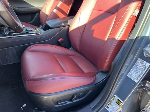 Used 2023 MAZDA CX-30 AWD 2.5 S w/ Preferred Package image 11