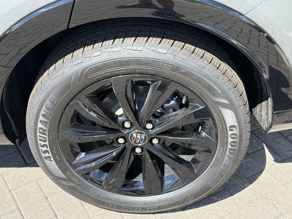 New 2026 Buick Envista Sport Touring w/ Convenience I Package FWD image 10