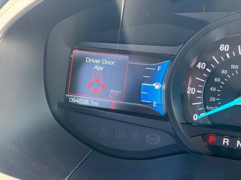 Used 2018 Ford Edge SEL w/ Equipment Group 201A FWD image 12