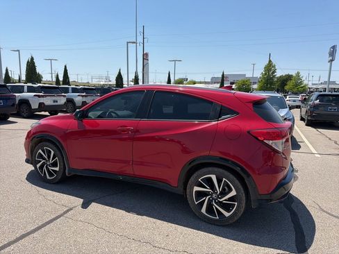 Used 2020 Honda HR-V Sport image 6