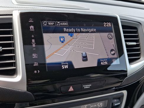 Used 2018 Honda Pilot Elite image 20