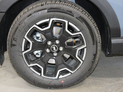 New 2026 Ford Bronco Sport Outer Banks AWD/4WD image 16