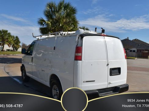 Used 2012 Chevrolet Express 2500 w/ Power Package image 5