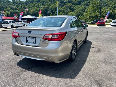 Used 2015 Subaru Legacy 2.5i Limited AWD/4WD image 4