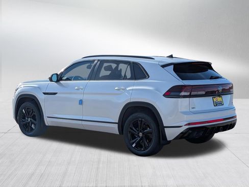 New 2026 Volkswagen Atlas Cross Sport SEL R-Line AWD/4WD image 2