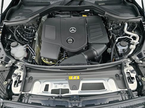 New 2026 Mercedes-Benz GLC 300 4MATIC image 11