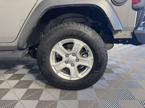 Used 2021 Jeep Wrangler Unlimited Sport AWD/4WD image 41