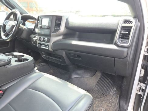 Used 2021 RAM 3500 Tradesman w/ Chrome Appearance Group AWD/4WD image 13