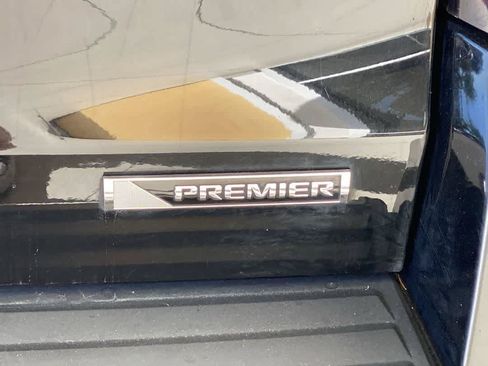 Used 2017 Chevrolet Tahoe Premier AWD/4WD image 12