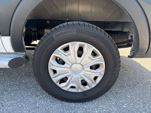 Used 2024 Ford Transit 250 Low Roof w/ Exterior Upgrade Package image 16