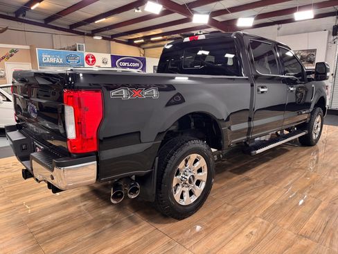Used 2018 Ford F250 Lariat w/ Lariat Ultimate Package image 5