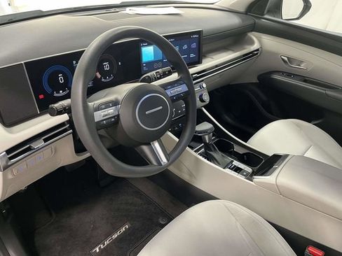 Certified 2025 Hyundai Tucson SEL image 19