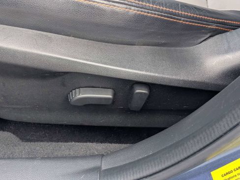 Used 2018 Subaru Crosstrek 2.0i Limited AWD/4WD image 19