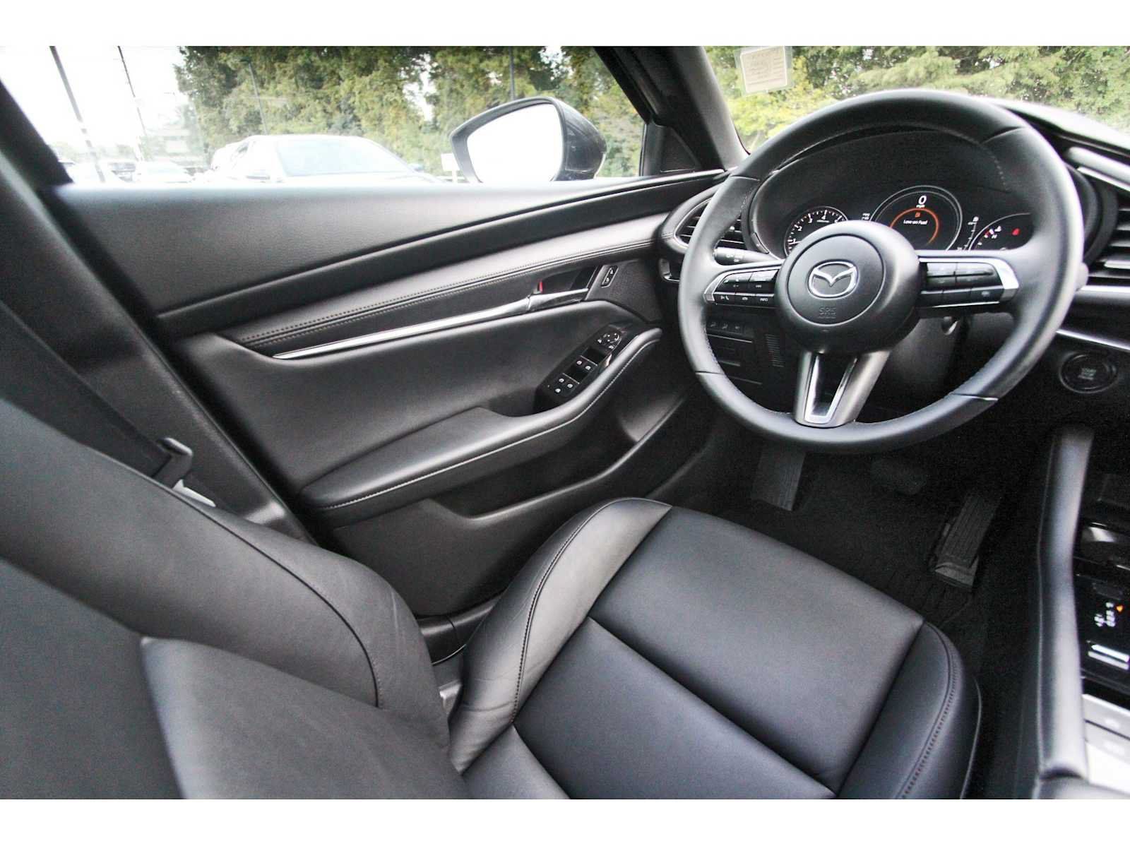 Used 2024 MAZDA MAZDA3 s FWD image 6