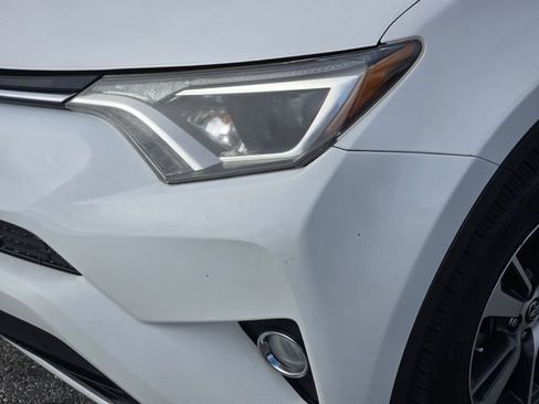 Used 2016 Toyota RAV4 XLE image 8