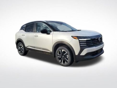 New 2026 Nissan Kicks SV image 7