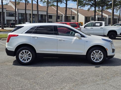 Used 2018 Cadillac XT5 FWD image 8