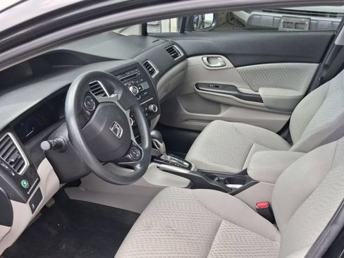 Used 2015 Honda Civic LX image 9