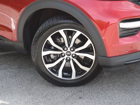 Used 2021 Ford Explorer ST w/ Equipment Group 401A AWD/4WD image 32