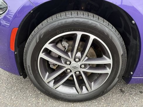 Used 2019 Dodge Charger SXT w/ Plus Group AWD/4WD image 33