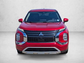 Used 2024 Mitsubishi Outlander SE FWD video 2