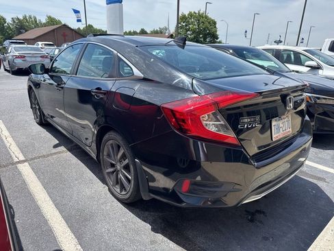 Used 2021 Honda Civic EX image 4