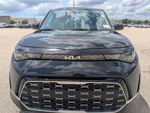 Certified 2023 Kia Soul GT-Line FWD image 3