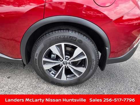 Used 2024 Nissan Murano SV FWD image 12
