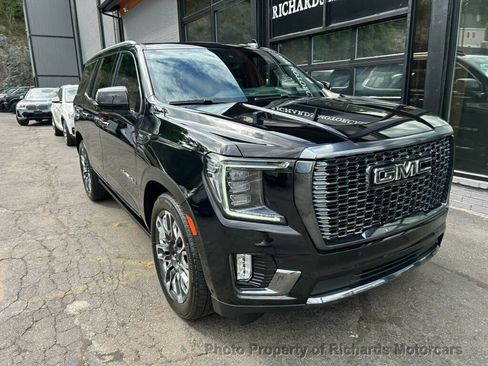 Used 2023 GMC Yukon Denali Ultimate AWD/4WD image 7