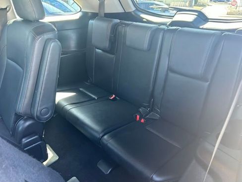 Used 2015 Toyota RAV4 XLE AWD/4WD image 19